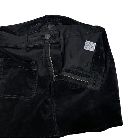 Velvet Mini Skirt, High Waisted, American Eagle, Size 8, Black Velvet - Picture 7 of 8